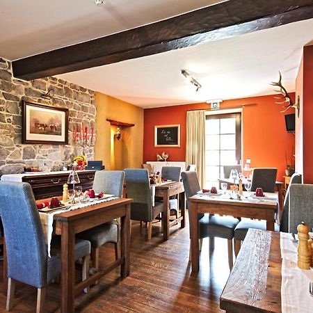 Hotel Le Saint Hadelin Celles  Екстериор снимка